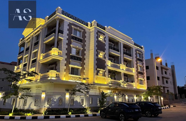 White Palace Hotel EG