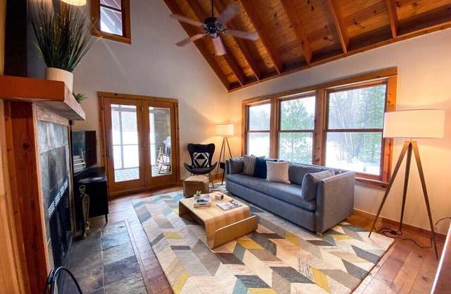 White Pine Chalet @ Brickyard Creek, Bayfield