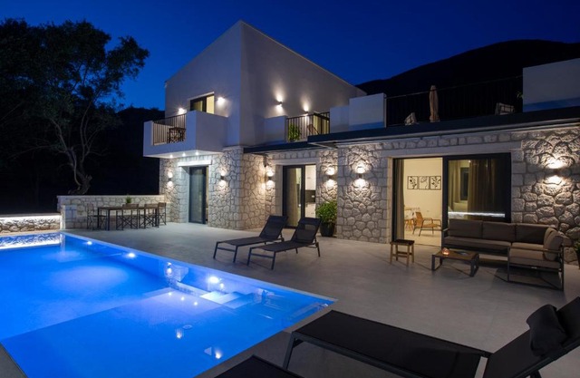 White River Villa