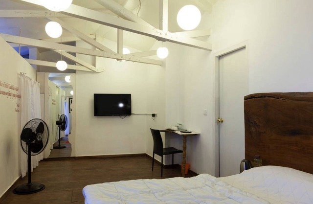 White Room, Mussoorie