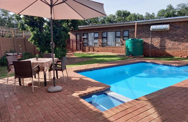 White Rose Guest House