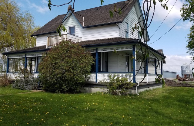 White Willow Farms and Guesthouse ubicado en una gran propiedad.