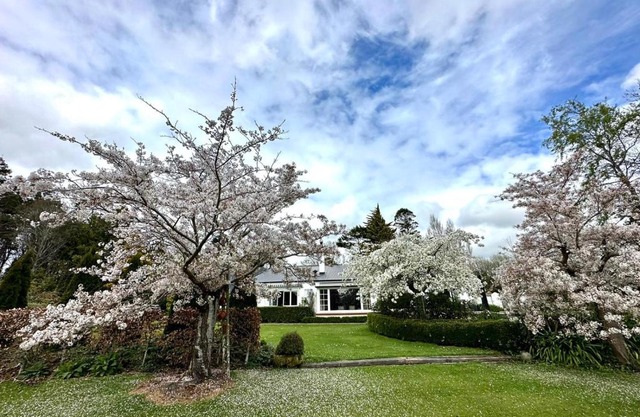 Whiteacres