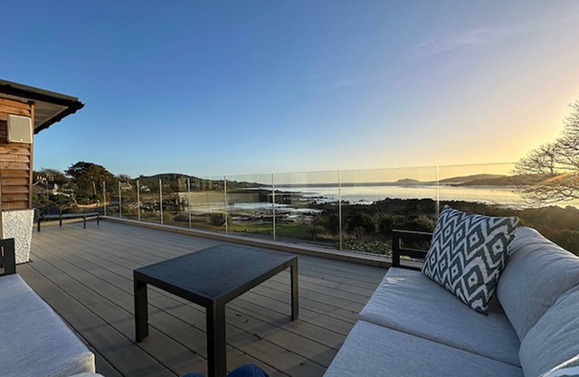 Whitegates - a house that sleeps 8 guests in 4 bedrooms