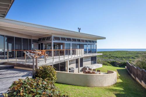 Whitehorses I Private Properties