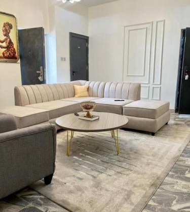 Whitehouse apartment