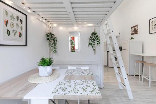 WhiteNest - Loft with a Chic Vibe