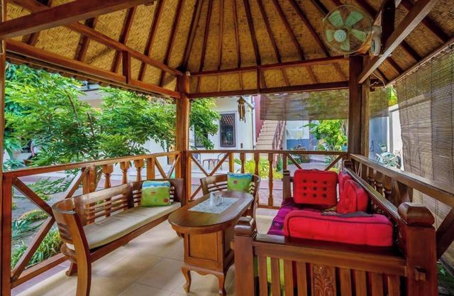 Whiterose Guesthouse