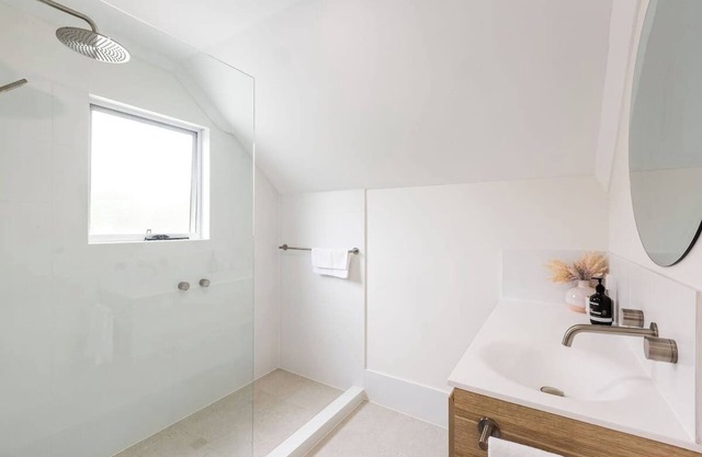 Whitesands BEACH VILLA | walk the white sands of the Bay ​| Margaret River