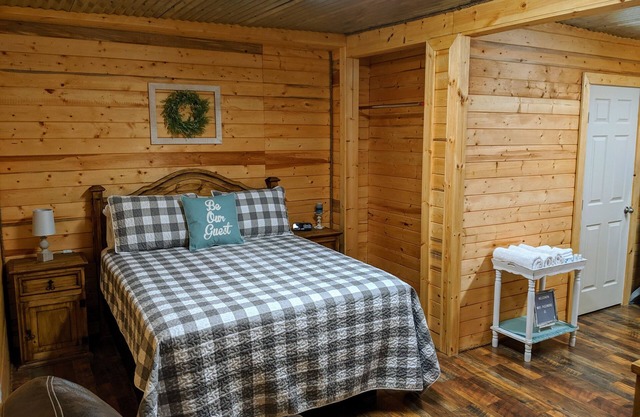 Whitestone Hideaway - Hobbs NM