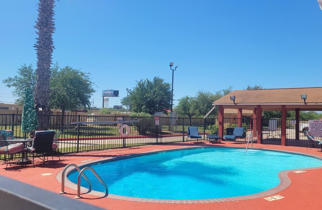 Whitten Inn RV Park