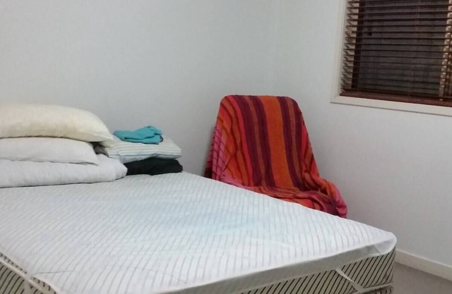 Habitación con baño en su propio piso a solo 12 minutos del distrito financiero