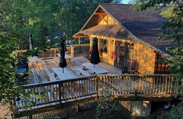 ¡Toda nueva marca Saganaga Lodge!