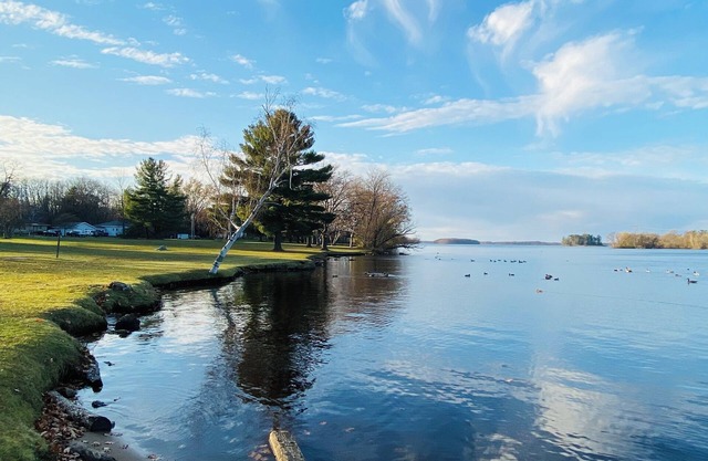 WI river, Kash Park Play & Stay, Pet friendly, fully fenced yard.