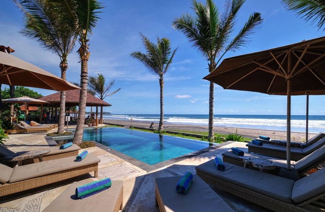 Wide Sands Beach Retreat