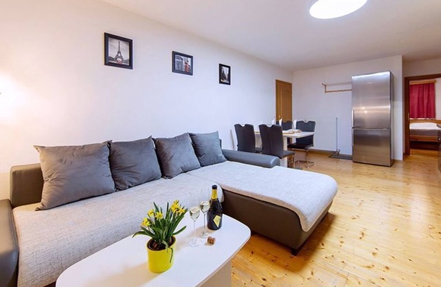 Wieneroither August - Holiday apartment Schafbergblick