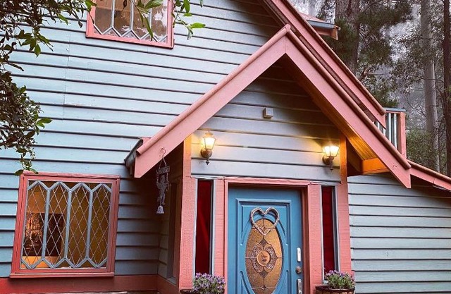 Wild Orchid Olinda Private Luxury Cottage
