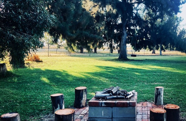 Wilga Homestead - Idyllic family farm stay