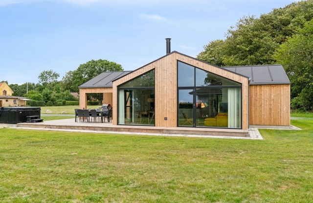 "Wilgrib" - 50m from the sea by Interhome