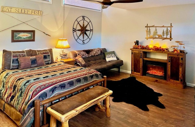 Willan Cabin near Lake Notelly, Blairsville GA