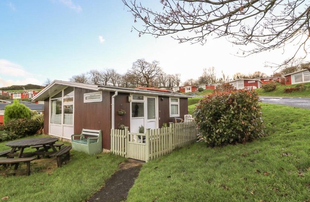 Chalet 80, Carmarthen