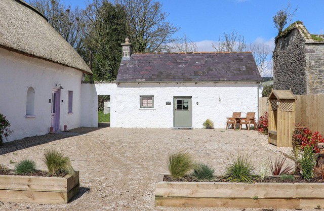 WILLOWTREE LODGE, family friendly in Dungarvan, County Waterford