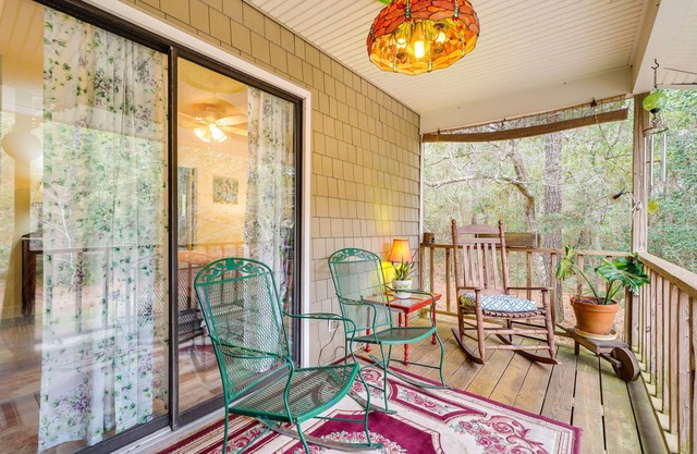 Wilmington Getaway Near Carolina Beach Boardwalk!
