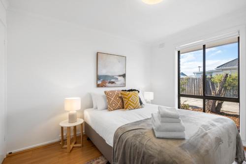 Wilson Executive by Geelong Short & Long Stays
