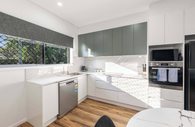 Windsor Charm - Unit Two