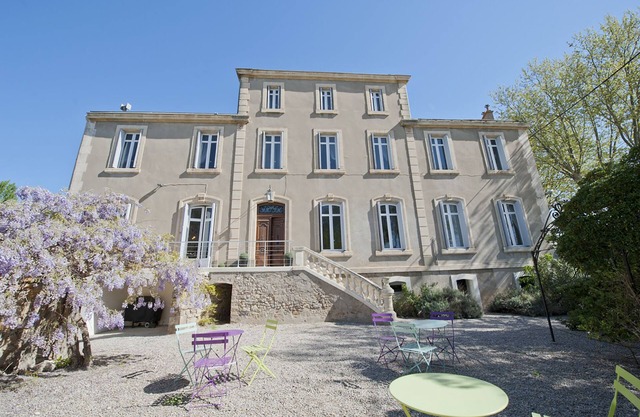 Alquiler de vacaciones grandes del sur de Francia para 22 personas Piscina climatizada Jardín Playas cerca