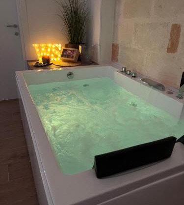 Wine Suite