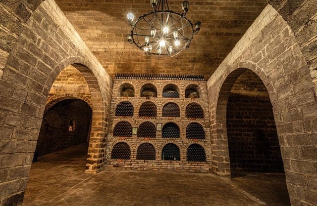 Winery Chabiant Hotel