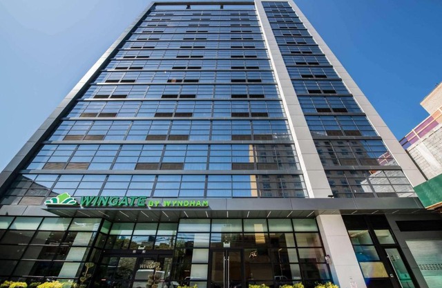 Wingate by Wyndham Long Island City