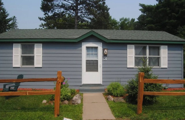 Winter Nights Cottages: Cottage 3 Winter, Wisconsin vacation rental.