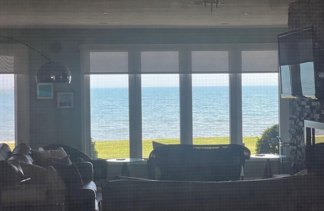 Winter Rental; Birders' Joy ; Lake Erie Beach Front; Walkers beach; 3 BR/2 Bath