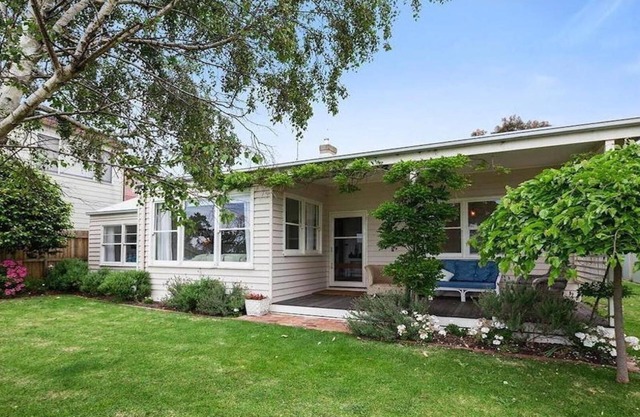 Wisteria Cottage - frente a la playa
