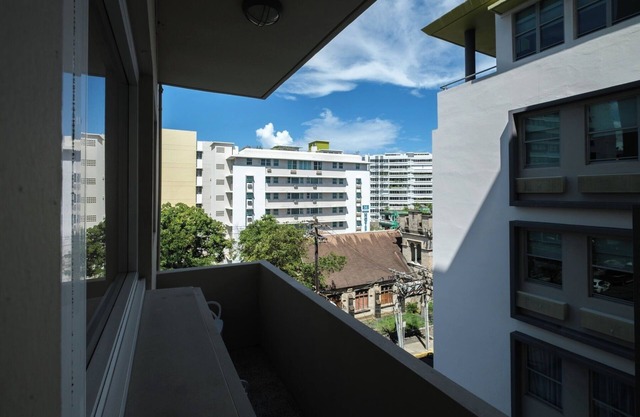 With Balcony | King Bed | Free Parking | AC