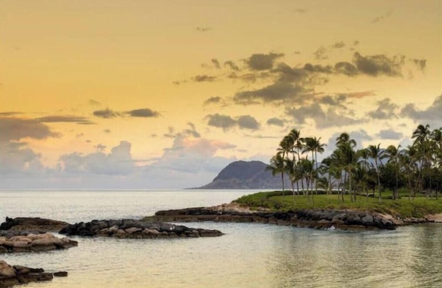 Witness mesmerizing Sunsets!! Ocean View 2BR @ MVC Ko Olina Beach Club 2/1-2/8