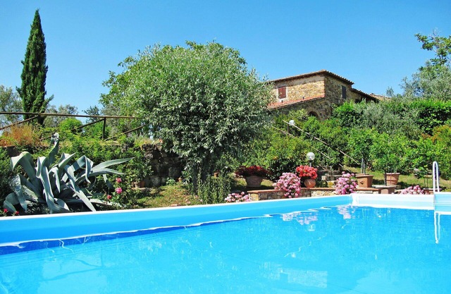 Casa de vacaciones privada con piscina privada, WIFI, TV, patio, vista panorámica, aparcamiento