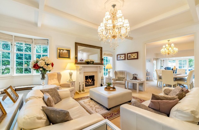 Woburn Retreat, Luxury Home for Perfect Getaway