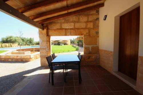 Wohnung in Campos mit Grill, Terrasse und Garten