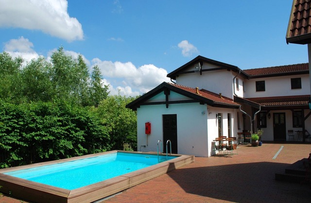 Vivienda en Dargun con jardín