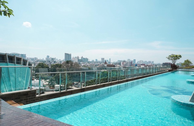 Wonderful 2BR Menteng Park Apartment with Private Lift