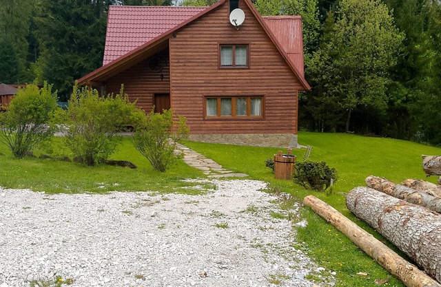 Wonderful 4-bedroom chalet in Oravice-Vitanová (Chata/Challet Bobík)