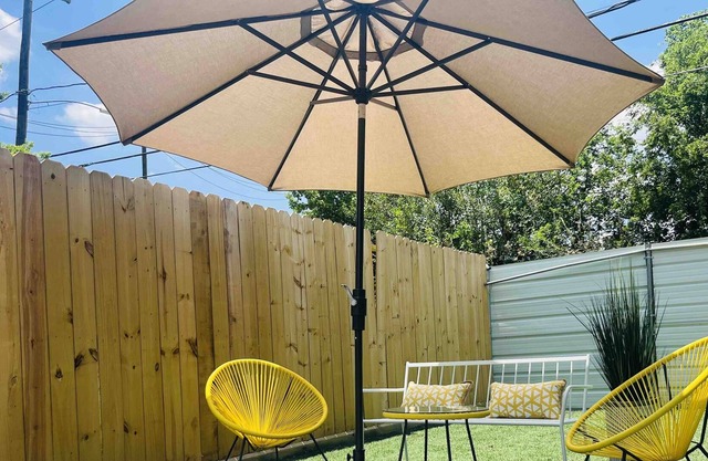 Wonderful Getaway in East Houston