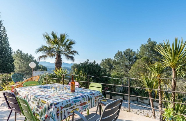 Wonderful private villa for 6 people with WIFI, private pool, TV, terrace and parking