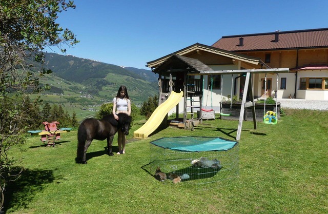 Maravillosa casa de vacaciones privada con WIFI, TV, terraza, mascotas permitida y aparcamiento