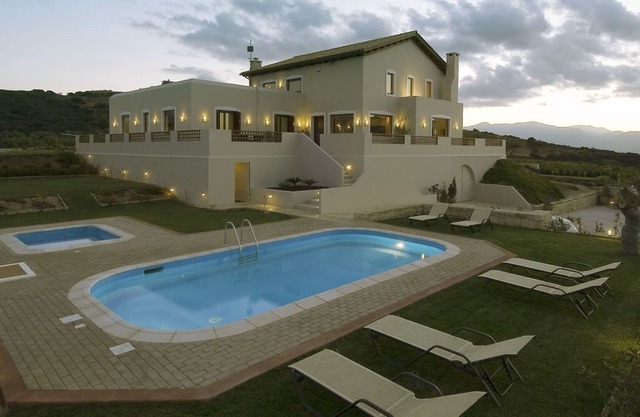 Casa de vacaciones privada con piscina privada, jacuzzi, WIFI, A/C, TV, patio