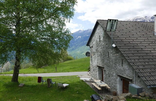 Casa de vacaciones privada con WIFI, TV, mascotas permitida, vista panorámica, aparcamiento
