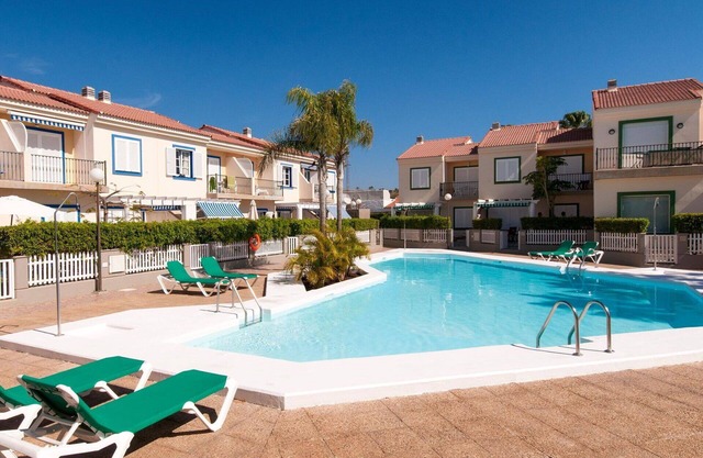 Preciosa casa de vacaciones privada con piscina, WIFI, TV, terraza, vista panorámica, aparcamiento